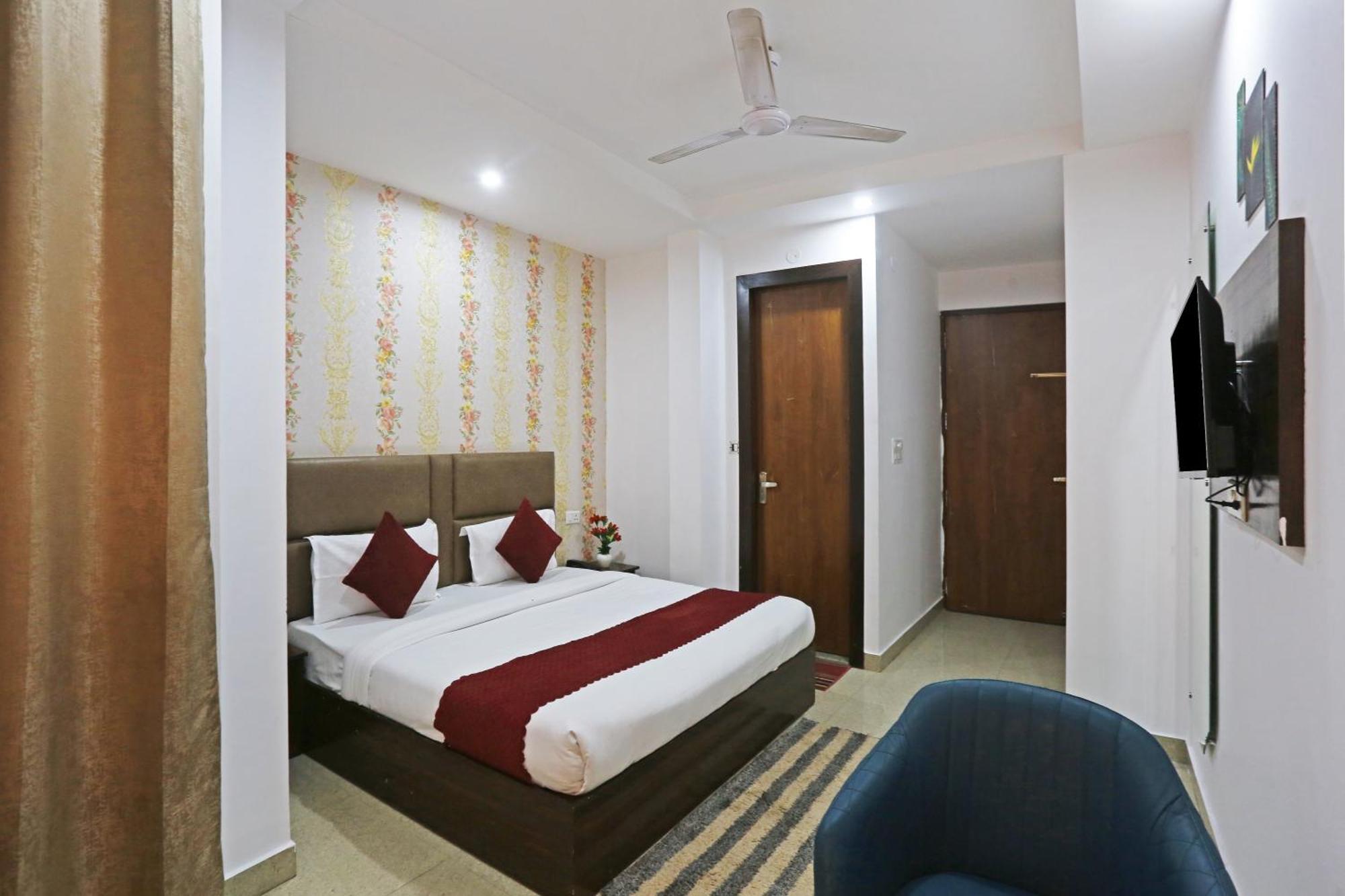 Grand City Maxx A Family Near Igi Delhi Airport